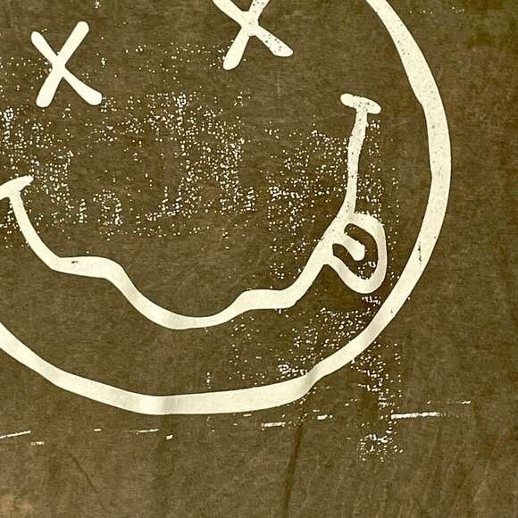NWOT Nirvana Band Tee Green Large 100% Cotton Licensed Merch Grunge Rock Smiley - Picture 10 of 11